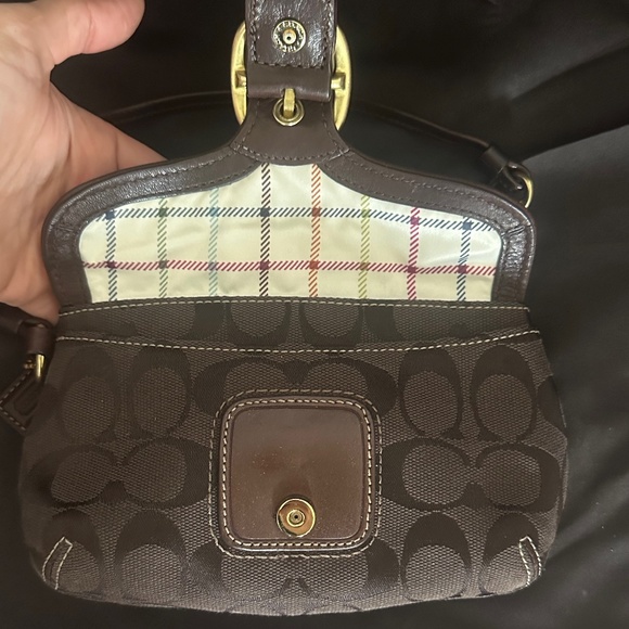 10619 Coach Carly Brown Signature Hobo Bag and Legacy Lined Wallet Wristlet - Picture 4 of 7